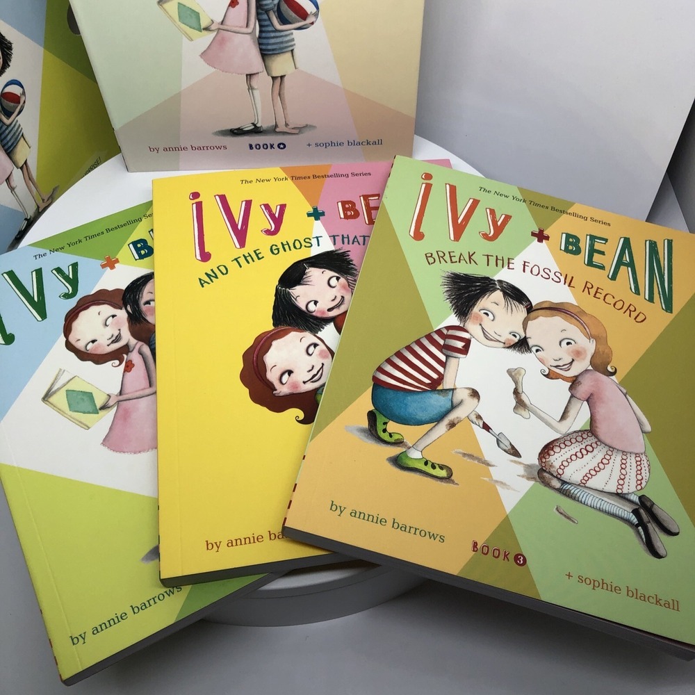 Ivy & Bean 1-3 Book Set + Secret Box & Journal Annie‎ Barrows Like New Books